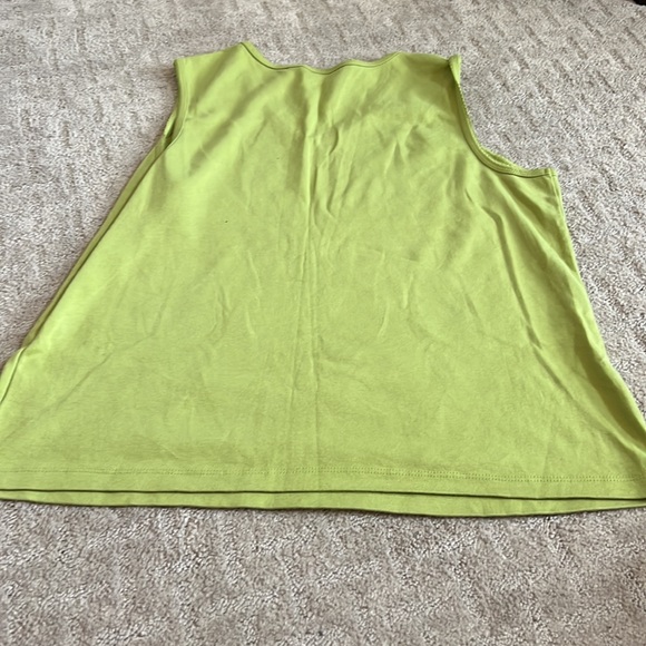 Woman’s Croft & Barrow set of 3 tank tops, Size XL - Picture 7 of 8